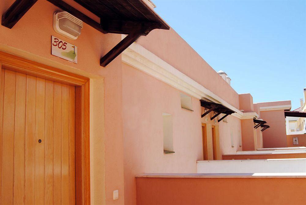 Apartamentos Turísticos Añoreta Rincón de la Victoria Exterior foto